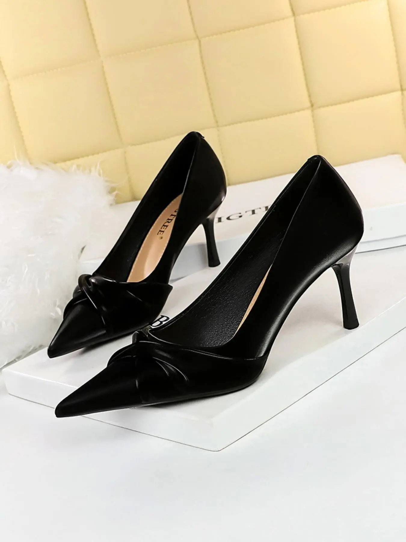 Women's Minimalist Elegant Knot Design Stiletto Heels, Fashionable Pointed Toe High Heels for Party, Banquet, All-match Commuter Shoes for Work & Daily Wear