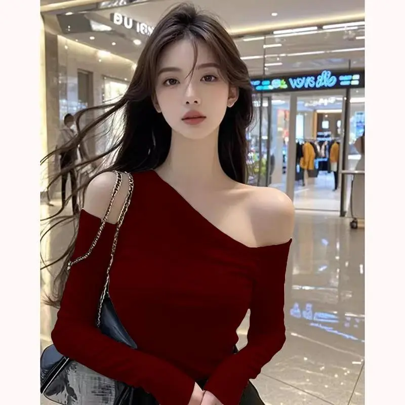 Autumn Winter New Style! Design Sense Hollow Out Top, Sexy Hot Girl Style, Slim Fit Makes You Look Slim, Unique and Exquisite