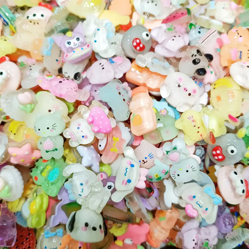 Sticker Mix Mẫu Có Sẵn Nút Gắn Dép, Sục Mẫu Mới Xinh Xắn 2