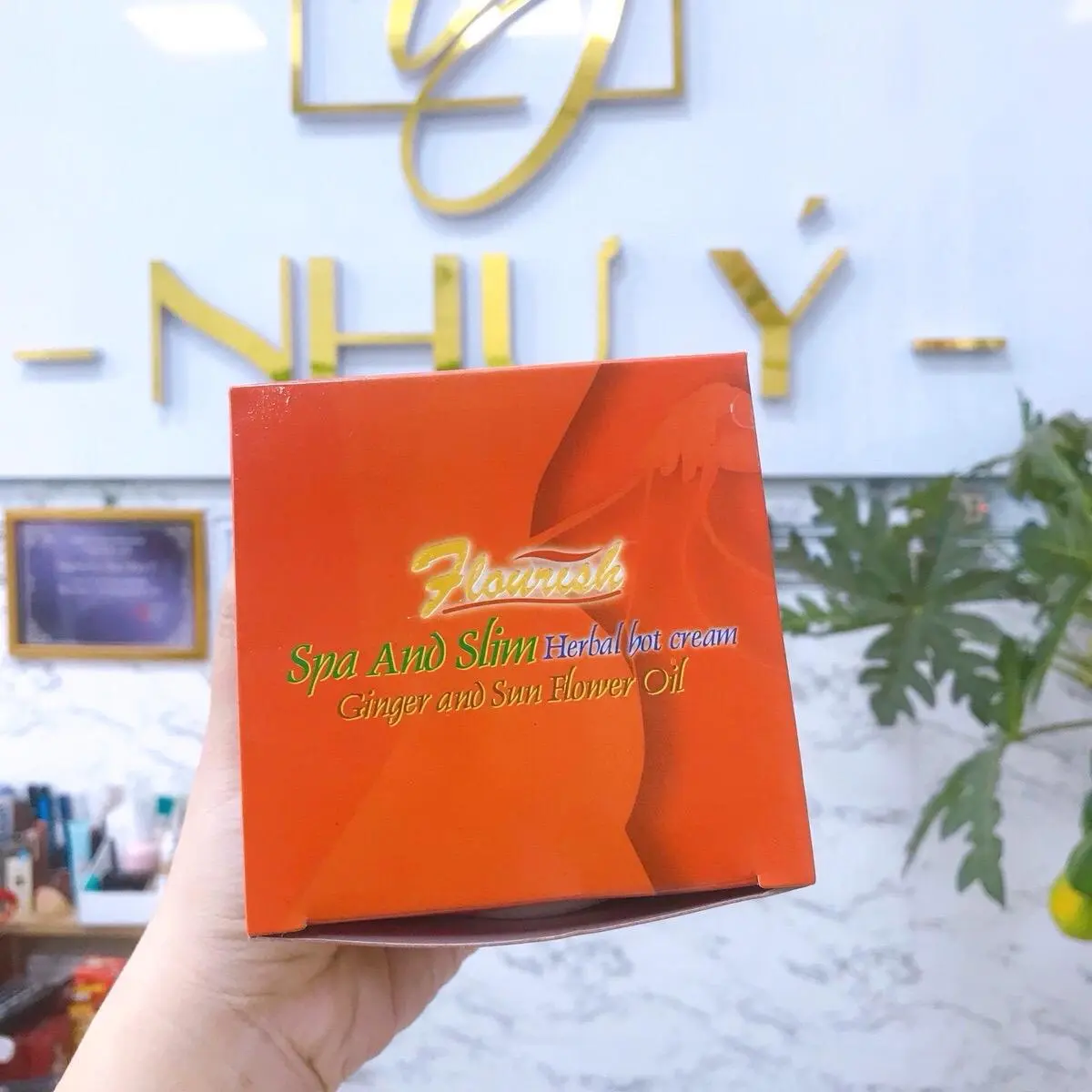 Kem gừng Flourish massage cơ thể 400g Nữ Women Dưỡng Body Body Oil