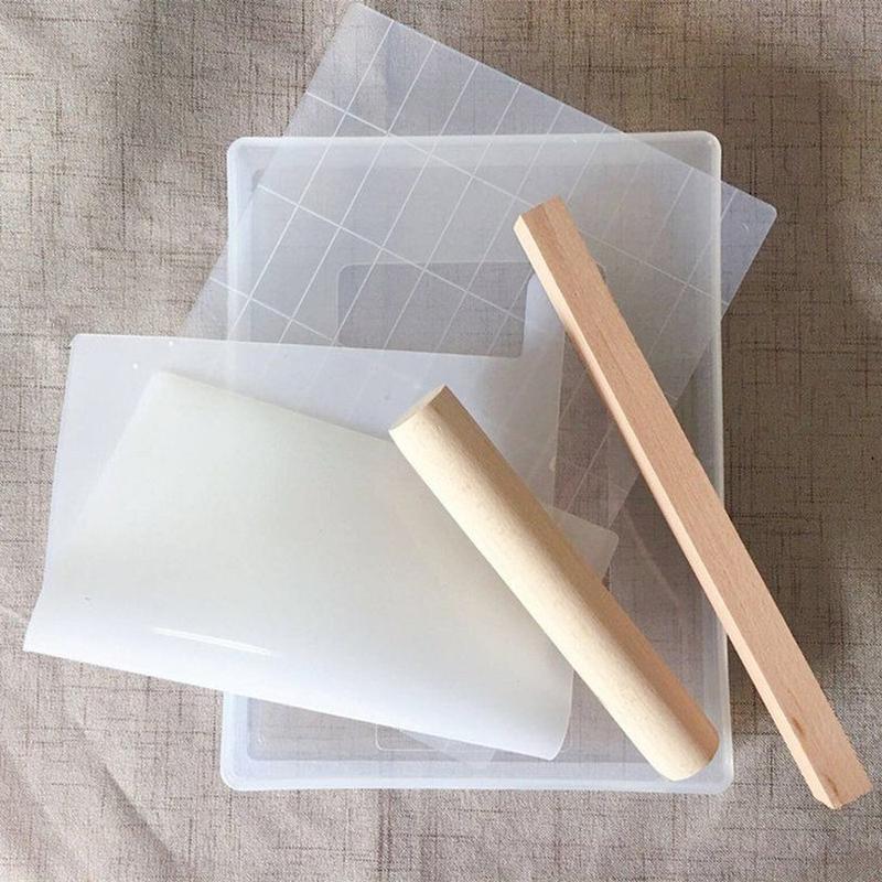 Bộ khuôn kẹo nougat (khuôn 60 viên) Bếp Của Mẹ Onici - bộ khuôn làm kẹo hạnh phúc