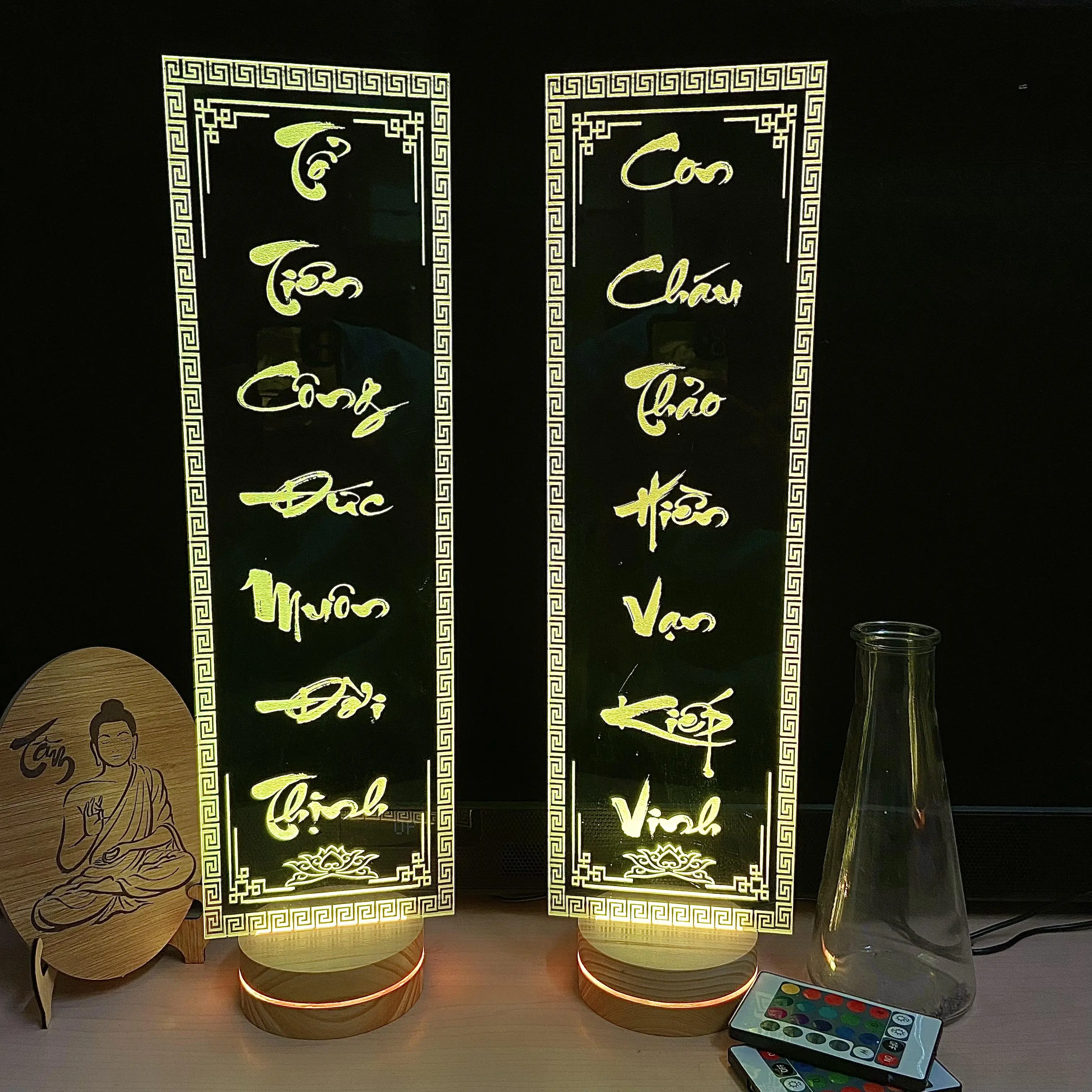 Đèn Thờ - Tổ Tiên Công Đức Muôn Đời Thịnh, Con Cháu Thảo Hiền Vạn Kiếp Vinh / Đèn Trang Trí Bàn Thờ Siêu Đẹp