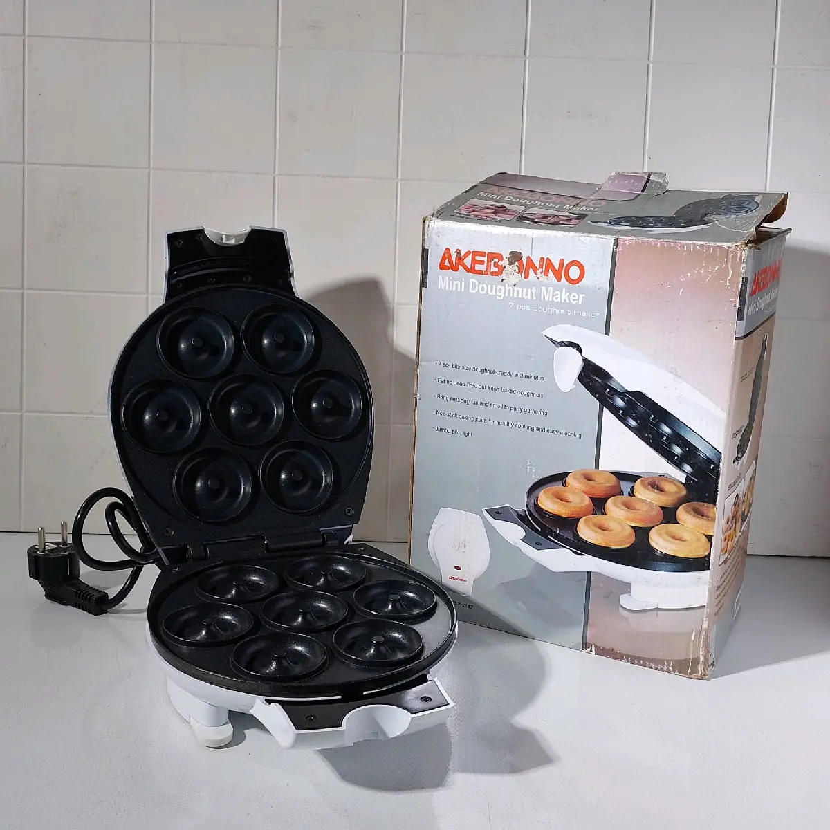 Mini Doughnut Maker