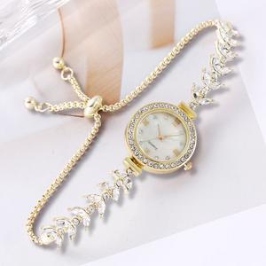 Jam Tangan Wanita, Badan Penuh Baru, Berlian buatan Mewah, Tarik Keluar Duyung, Tali Malas, Mudah dan Fesyen, Elegan, Gelang Watches