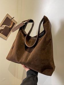 Bolsa tote de gamuza sólida para mujer, bolsa de hombro de gran capacidad y a la moda para el trabajo, casual, moderna, versátil y de alta calidad para el traslado diario, bolsa de compras a la moda para chicas