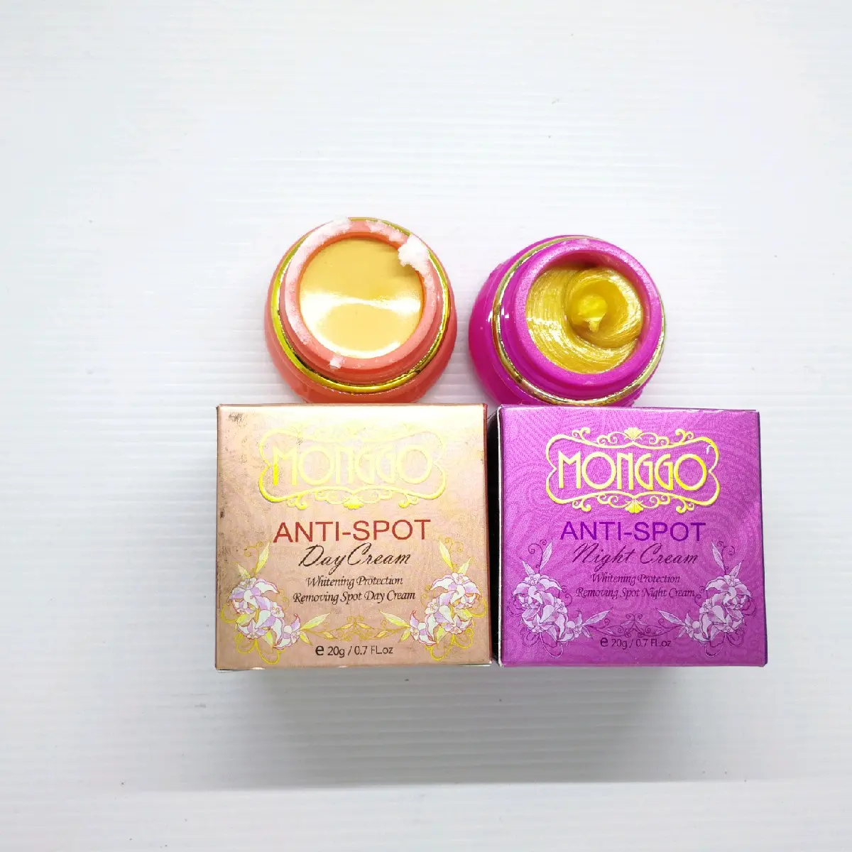 Monggo Cream Day & Night Anti Spot/Monggo Cream/Krim Monggo