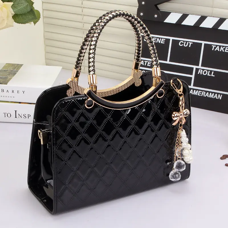 Túi Đeo Vai, Túi Messenger Phong Cách Hàn Quốc, Túi Xách Dễ Phối Đồ Cho Nữ, Thời Trang, 2020 Hàng Mới Về, Kèm Mặt Dây Chuyền Gửi