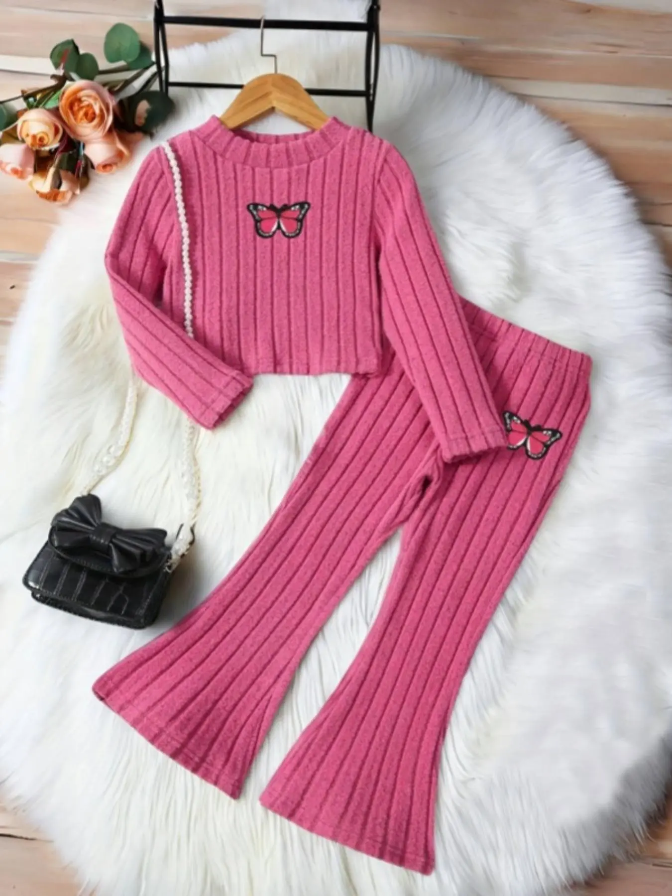 Girl's Butterfly Pattern Ribbed Round Neck Tee & Flare Leg Pants Two-piece Set, Casual Fashion Cozy Long Sleeve Top & Bell Bottom Trousers for Daily Outdoor Wear, Girls Set for Spring & Fall