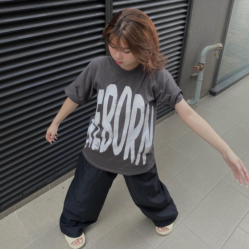 ÁO THUN IN CHỮ “REBORN” COTTON Cổ tròn Top Đen reborn  áo aothun 6