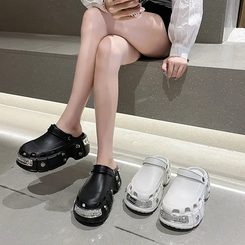 Guốc Thông Gió, Dép Đi Ngoài Trời Hợp Xu hướng Cho Nam, Dép Sử Dụng Kép Cá Tính, Dép Đi Trong Nhà, Chống Trượt, Dép Đi Biển Mùa Hè Mới