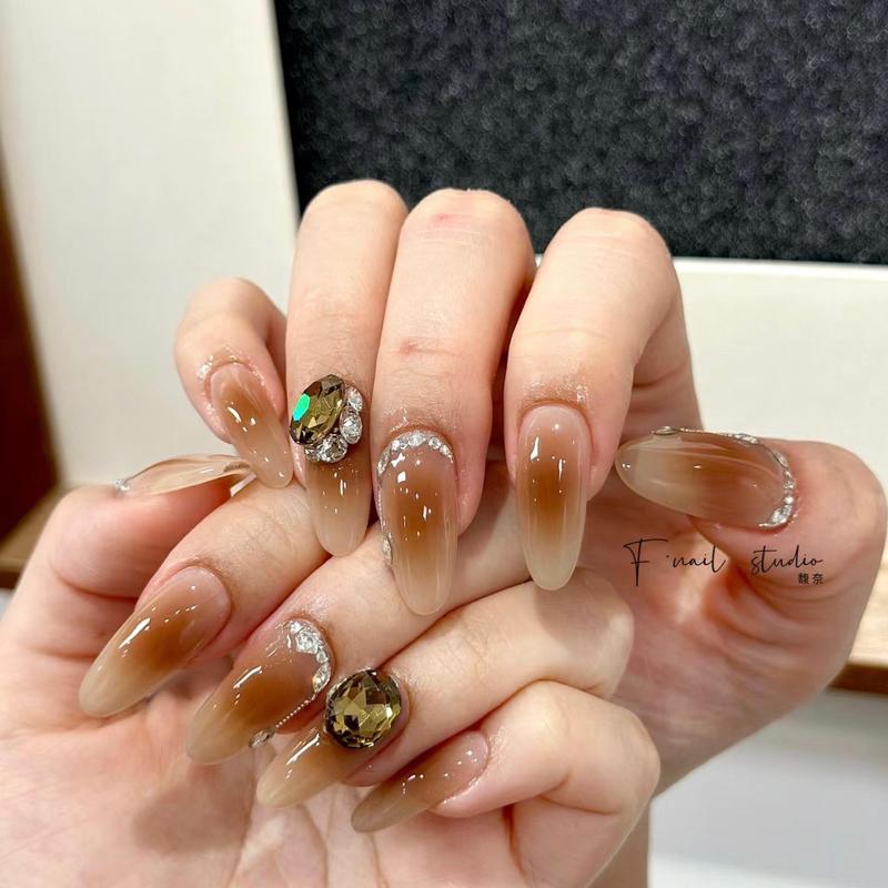 M299 NAILBOX THIẾT KẾ FOM TRÒN NHỌN MÀU THẠCH NÂU ĐÀO GẮN ĐÁ Nữ Women nail  box