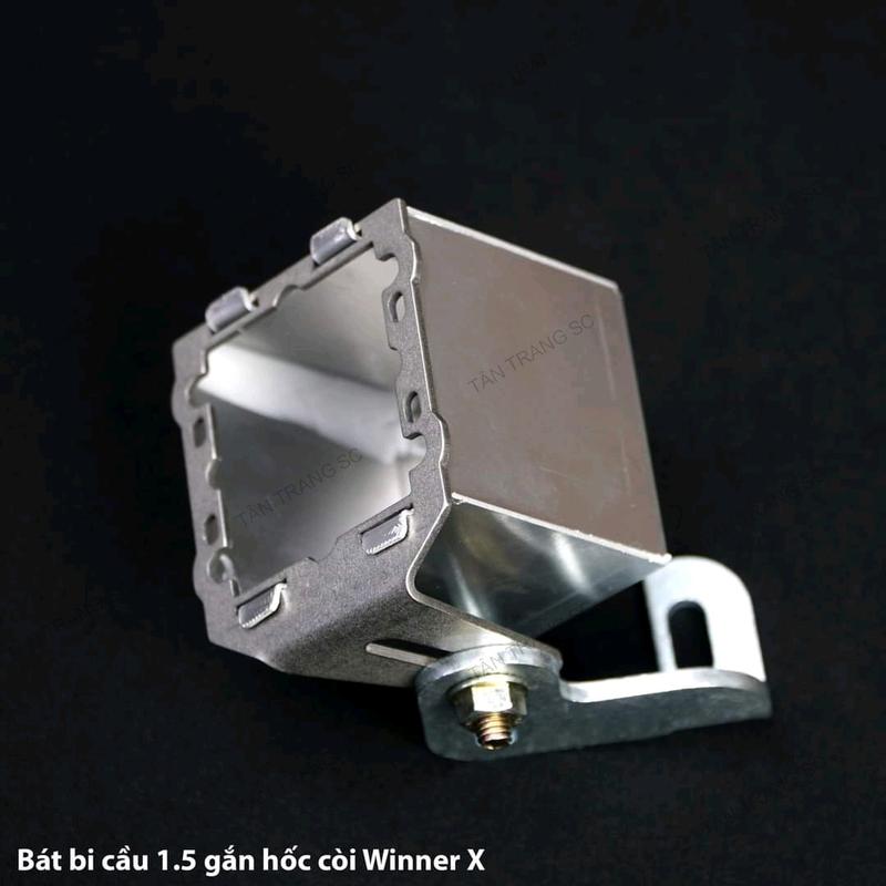 chụp chống nước bi cầu 1.5 kèm pát bắt đèn hốc còi winerx .lắp đặt zin cho ae lấy về lắp ah.