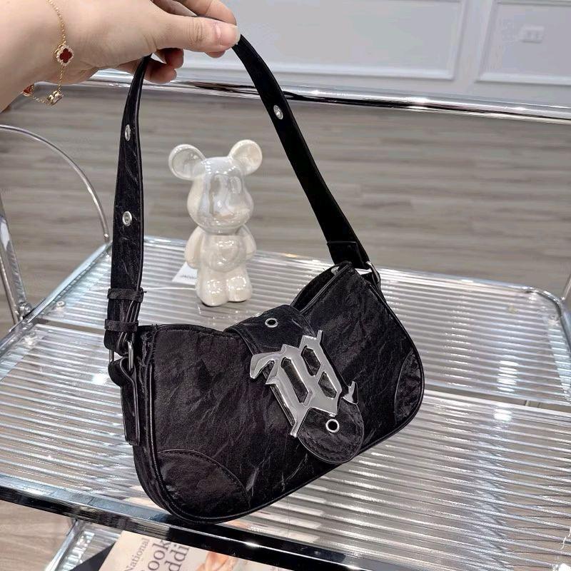 (Deal Độc Quyền) Túi Xách Nữ Kẹp Nách Khoá MM Nhung Đeo Vai Phong Cách Cá Tính CUN540