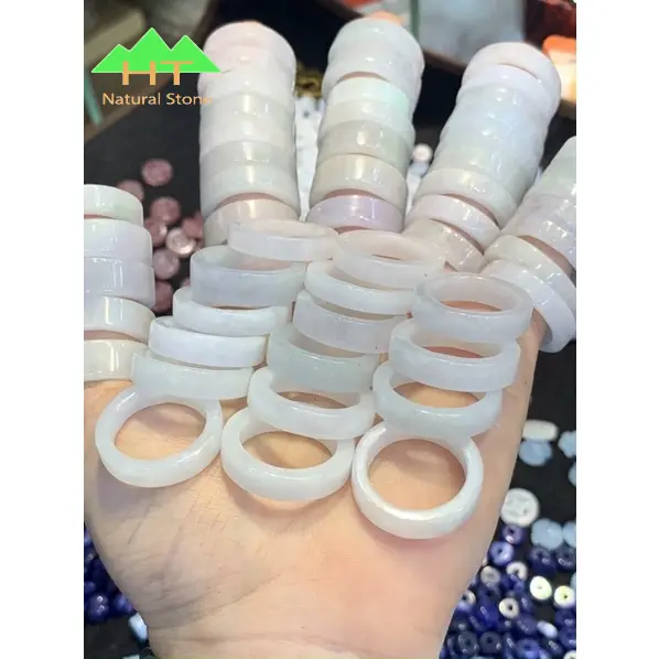 Nhẫn đá Bạch Ngoc bản tròn và bản vuông