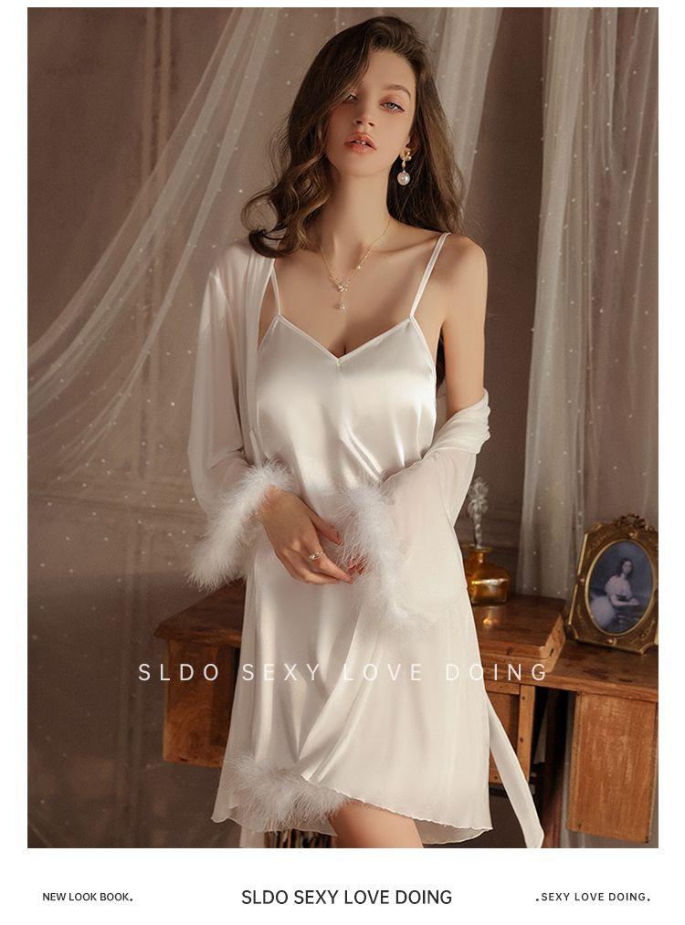 Product Introduction of High Quality in Stock-Limited Offer Sldo Flagship Store French Advanced Sense Long Sleeve Nightgown White Feather Princess Loose Sexy Morning Gowns-TK Hot Sale Quality Certification Womenswear Loungewear Original Nightwear 28