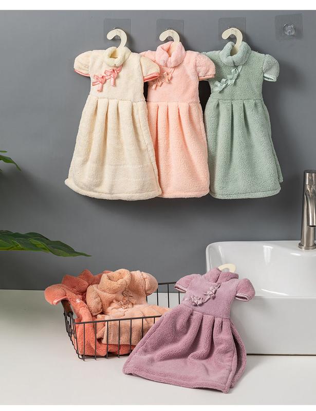 Product Introduction of Cute Princess Dress Hand Towel Kitchen Hand Towel Thickened Absorbent Coral Fleece Rag Handkerchief 8