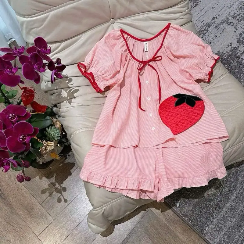 Đồ mặc nhà nữ tiểu thư vải thô cotton mềm thoáng mát, set đồ ngủ tay ngắn cổ tròn thắt nơ hình dâu tây dễ thương
