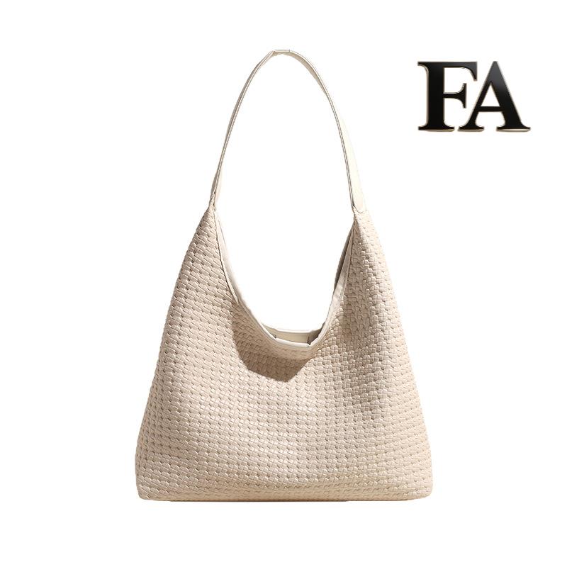  Quà Tết 2026 – Túi Đeo Một Bên Vai Nữ Da Mềm Cao Cấp Túi Kẹp Nách Thời Trang Dễ Phối Đồ Hàng Ngày Phù Hợp Đi Lại Túi Xách Nữ Chơi Tết 