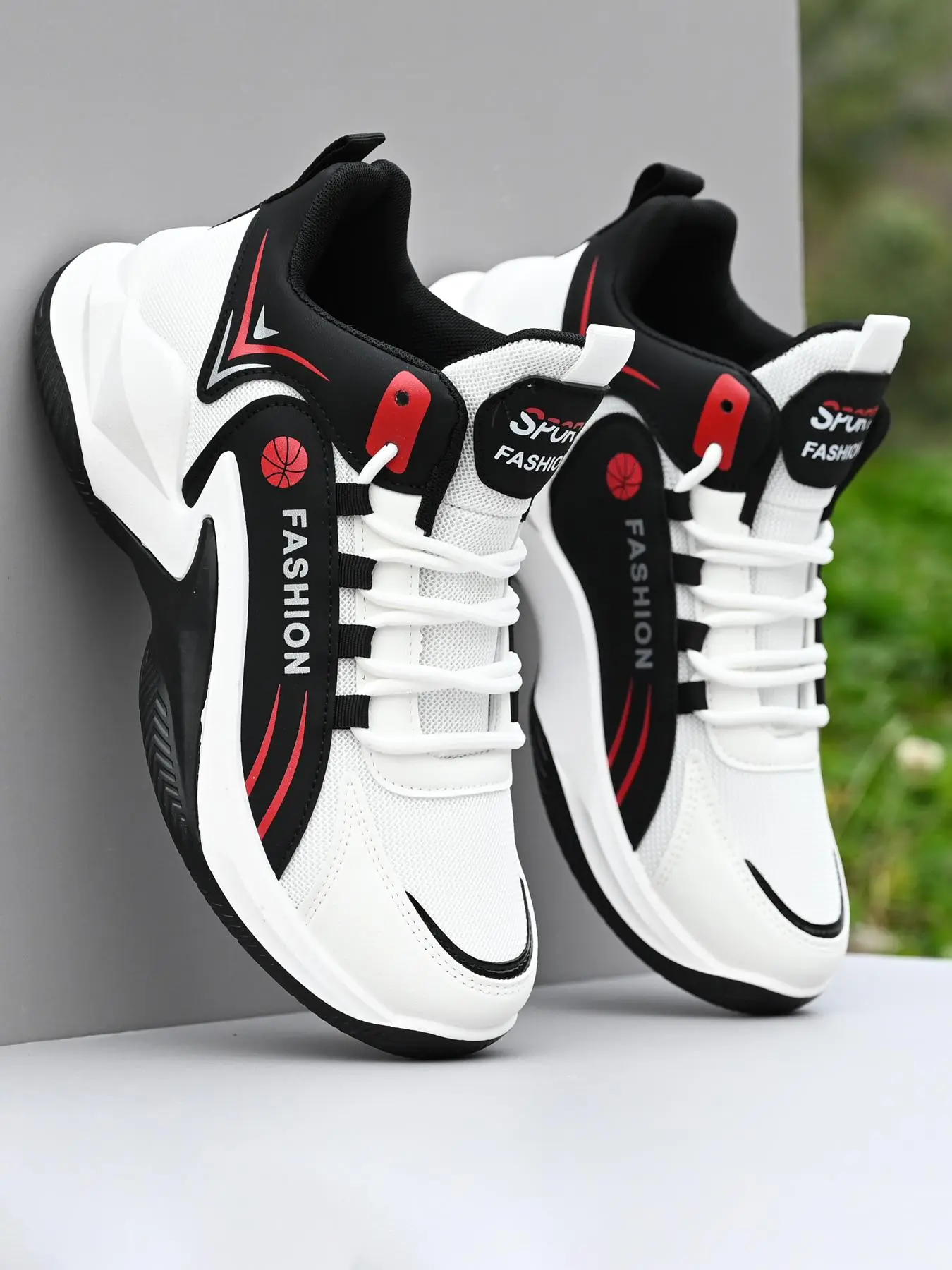 Men's Lace Up Basketball Shoes, Casual Breathable Comfortable Sports Shoes, Male All-match Shoes for Daily Wear, Athletic