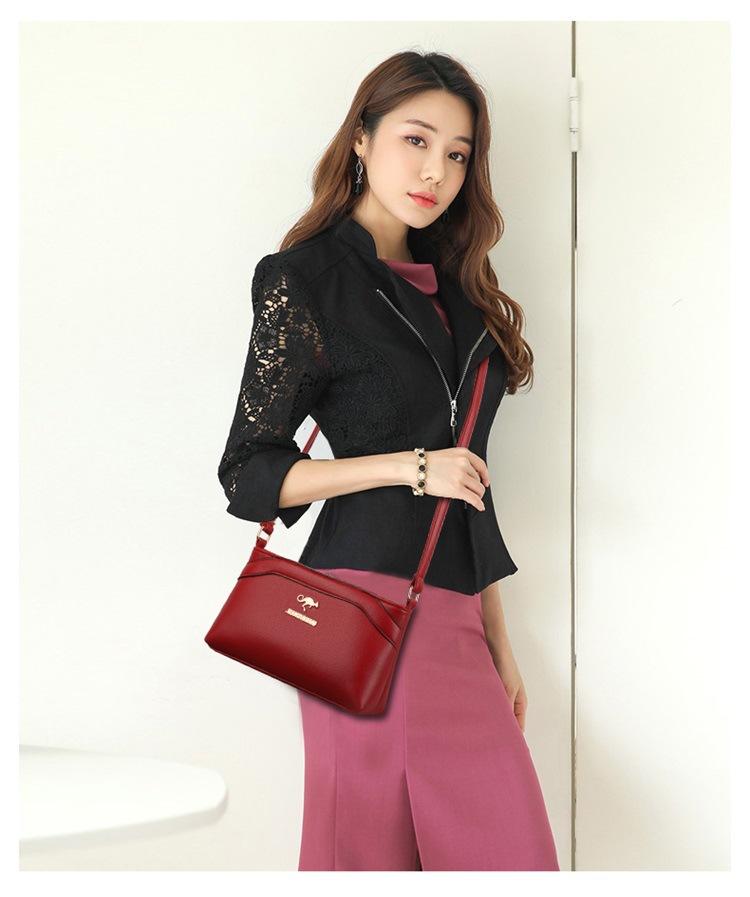 Product Introduction of Túi Cho Mẹ, Túi Nữ, Da Mềm, Dung Lượng Lớn, Túi Đeo Vai Và Đeo Chéo, Thích Hợp Cho Phụ Nữ Trung Niên, Túi Nhỏ, Thời Trang Mới, 2025túi xách nữ đẹp đi tiệc ví đựng tiền nữ túi xách nữ basic túi đeo chéo balo đựng đồ du lịch 15