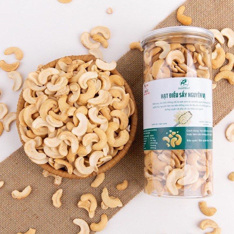 500Gr Hạt điều sấy nguyên vị vỡ đôi đóng lon pét Mẹ Rô Có hồ sơ công bố, Xuất hóa đơn công ty đầy đủ