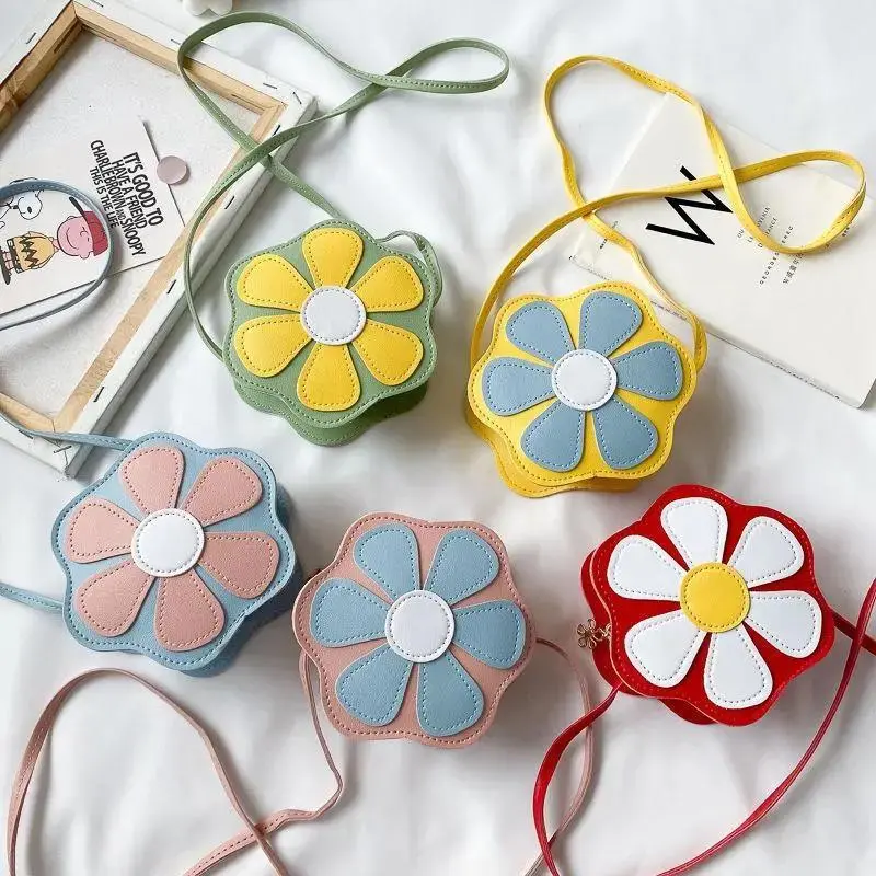 Beg Kanak-kanak, Comel dan Bergaya, Sesuai untuk Kanak-kanak Perempuan, Fesyen, Trendi, Gaya Puteri, Rekaan Kucing Mini dan Kartun, Warna Merah, Bahu Tunggal, Sesuai untuk Bayi Purse