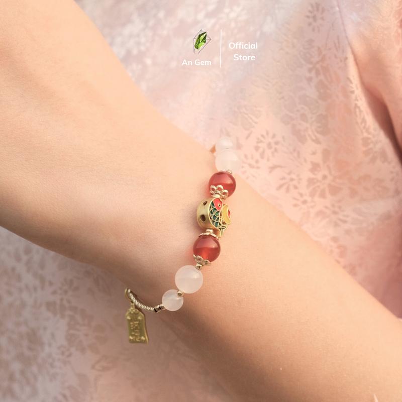 Product Introduction of Vòng tay đá tự nhiên mix charm Ông Công Ông Táo Tết Cổ Truyền 2025 An Gem, lắc tay phong thuỷ may mắn charm cá phối hoa mai lì xì Bracelet quà tặng sinh nhật giáng sinh Noel Tết Valentine Phụ Kiện [TẶNG CHỈ ĐỎ] 9