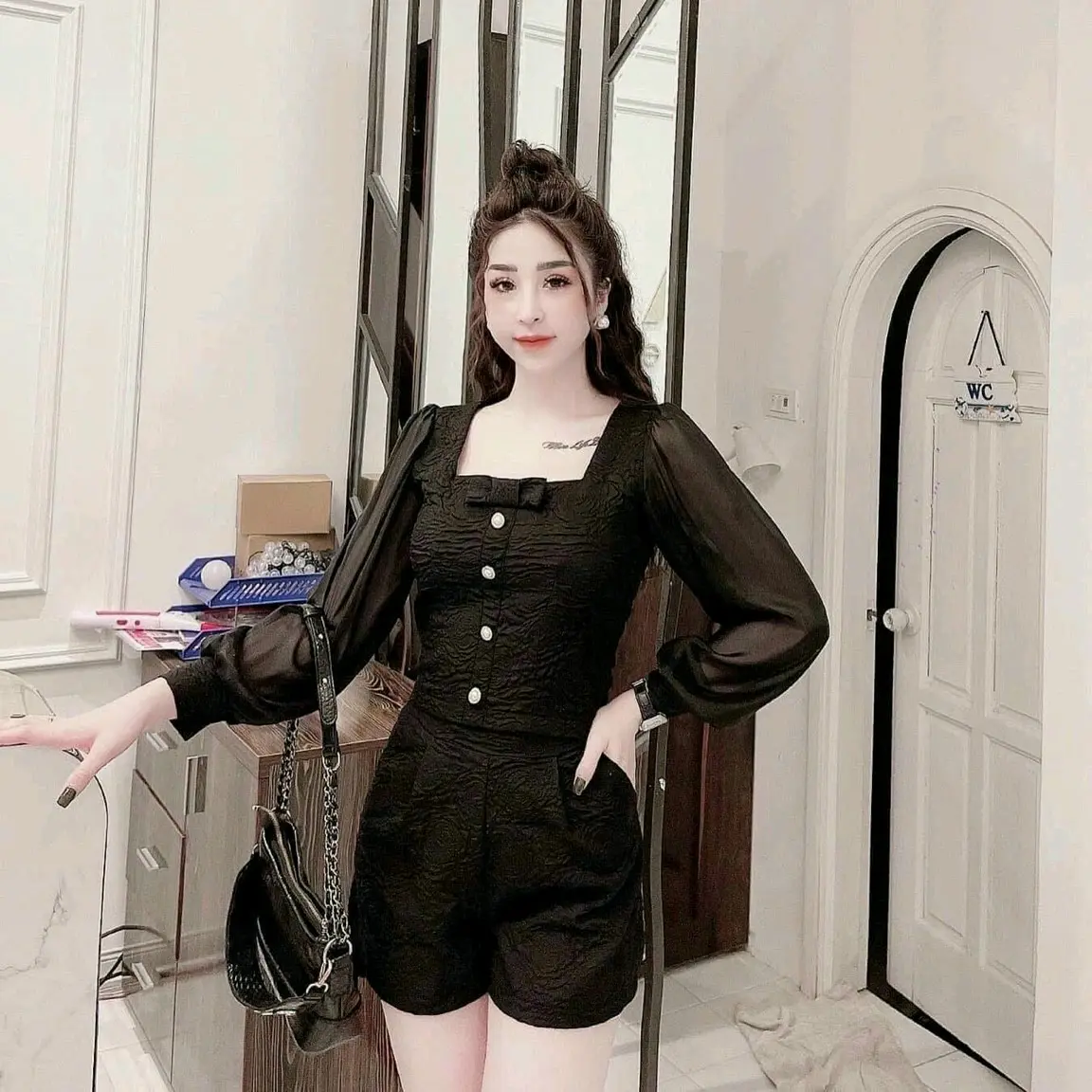 Set bộ dự tiệc vải gấm gồm 1 áo cổ vuông dài tay và 1 quần đùi Top Nữ Women Voi