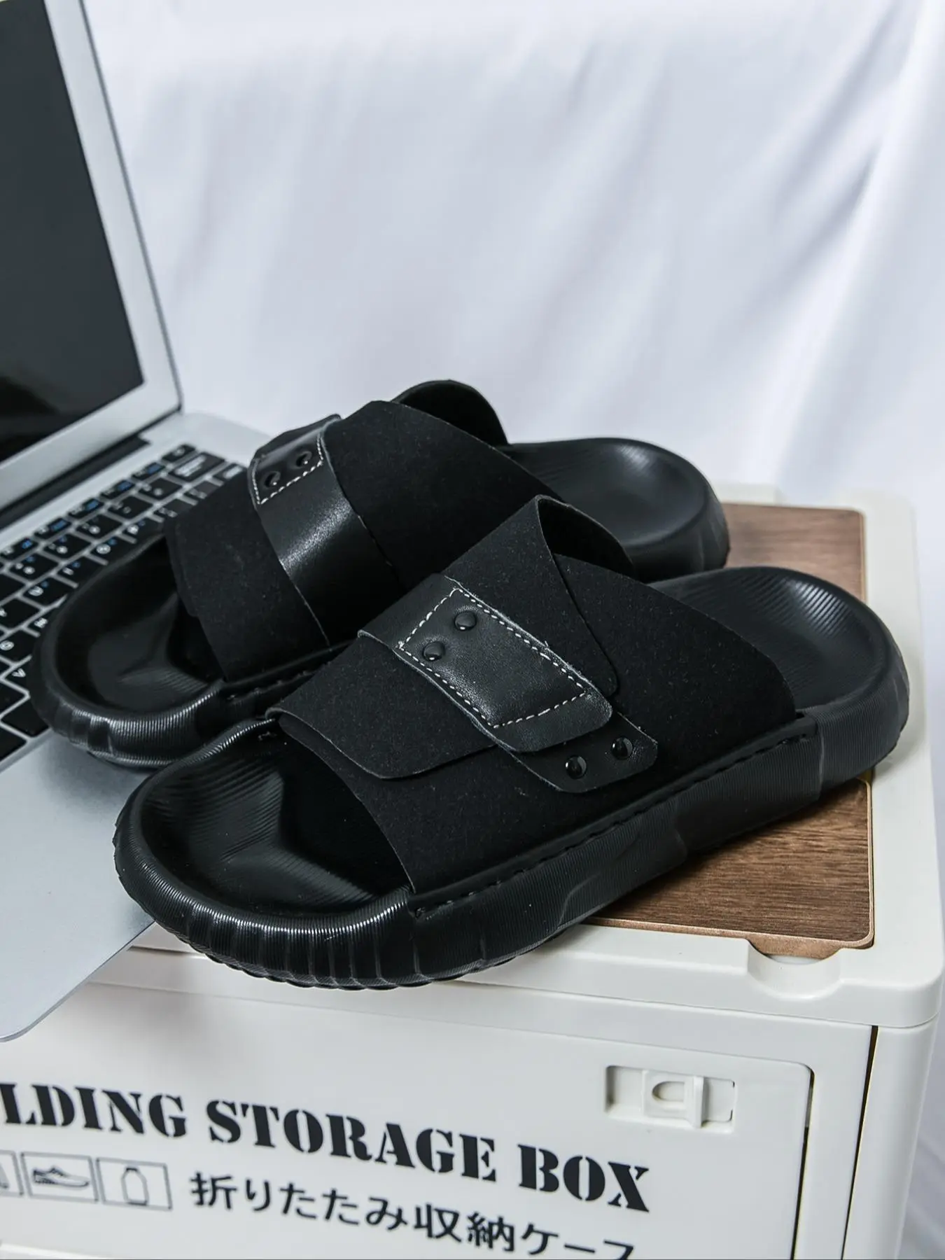 Men's Casual Fashionable Slides, Lightweight Non-slip Beach Slippers, Comfortable Soft Slippers for Indoor & Outdoor Wear, Boy