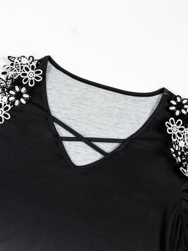 Plus Size Ombre Cold Shoulder Contrast Lace Tee, Summer Clothes, Casual Criss Cross Short Sleeve T-Shirt for Summer, Women's Plus Clothing for Daily Wear 2