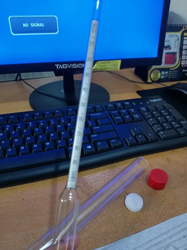 Hydrometer Bensin Range 0.700 - 0.800 Test Density BBM 1