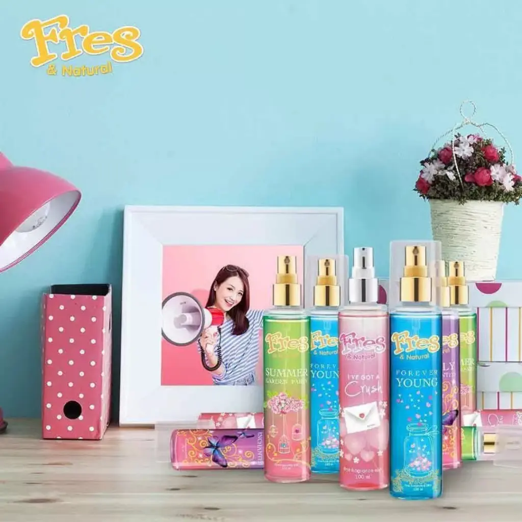 Isi 10 Pcs Fres & Natural Spray Cologne Parfum 100ml Fine Fragrance Mist Minyak Wangi Hijab Isi 10 Pcs Fres & Natural Spray Cologne Parfum 100ml Fine Fragrance Mist Minyak Wangi Hijab