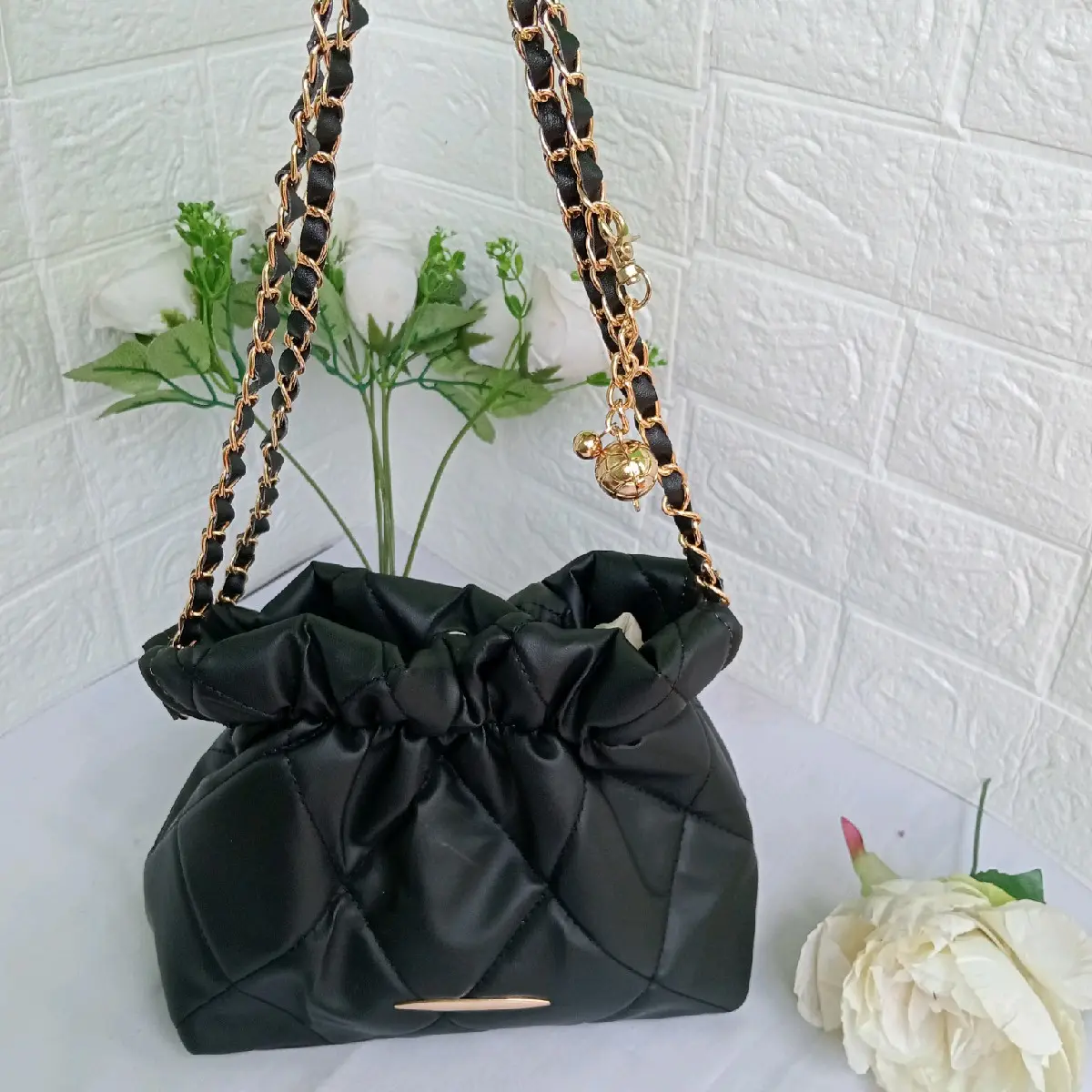 Tas serut wanita terbaru,tas wanita sadle bag.