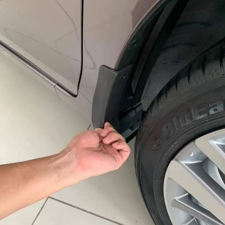 Bộ 4 chắn bùn bánh xe ô tô Altis 2007 - 2021, hạn chế bùn đất văng lên xe khi di chuyển 5