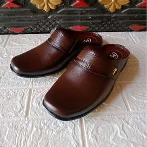 sepatu pria bustong kulit coklat 72 73