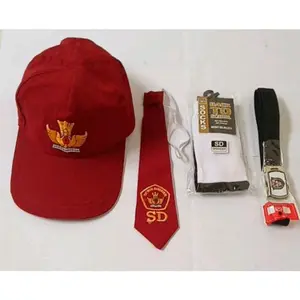 Perlengkapan Sekolah Merah Putih
