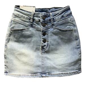 กระโปรงยีนส์ กระดุมแถวหน้า สีฟ้าอ่อน ยืดได้ กระชับพอดี 2024 มาใหม่ เหมาะสำหรับฤดูร้อน เซ็กซี่และสาวฮอต สไตล์บอดี้คอน น่ารักและเซ็กซี่ Clothing Lady Women ผู้หญิง เสื้อผ้า Skirt กระโปรงยีนส์  ฟรอม ช่าง