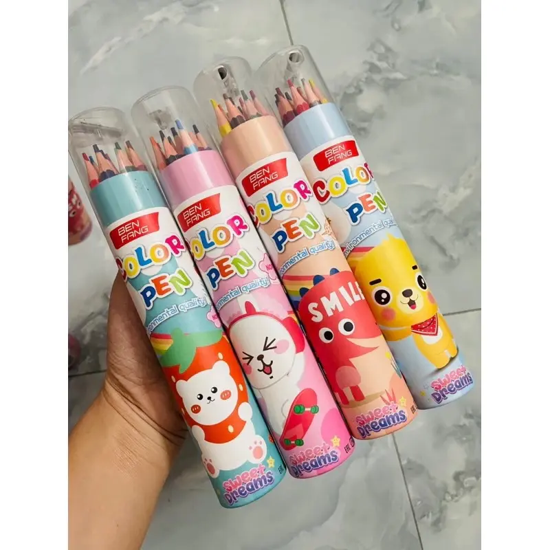 ￼Chì màu dạng ống đủ loại 12 - 18 màu tặng kèm gọt chì 3