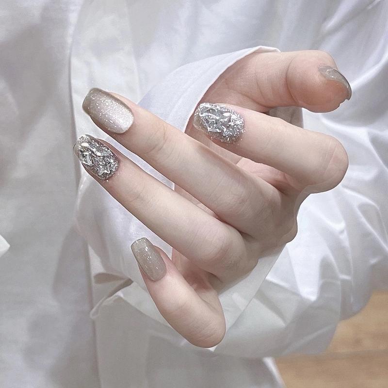 Mã Z251 Bộ Nail Box Ngắn Đính Đá Nữ Women Làm Nail