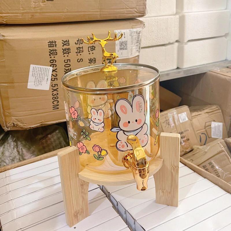 Bình Nước Thủy Tinh Có Vòi Kèm Chân Gỗ ,Pha Nước Hoa Quả ,Decor Đẹp Dung Tích 2.5l 1