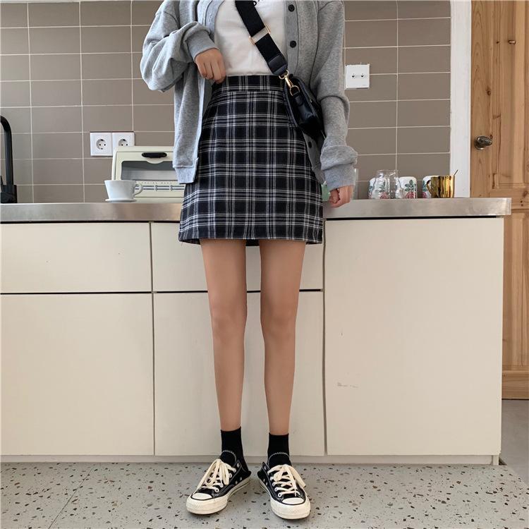 Product Introduction of Half length skirt, women's autumn outfit, new plaid bag buttacks half length skirt, black college style high waist slimming bag buttons A-line short skirt 3