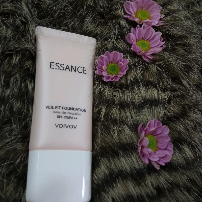 KEM NỀN TRANG ĐIỂM ESSANCE Hàn quốc
