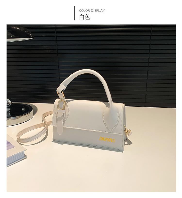 Product Introduction of Túi Xách Thường Ngày Xu Hướng Mới, Phong Cách Cổ Điển Phong Cách Châu Âu Và Mỹ Phương Tây, Có Phấn Phủ Thời Trang, Phần Cứng Chữ Cái, Túi Đeo Vai, Dành Cho Nữ, 2024 10