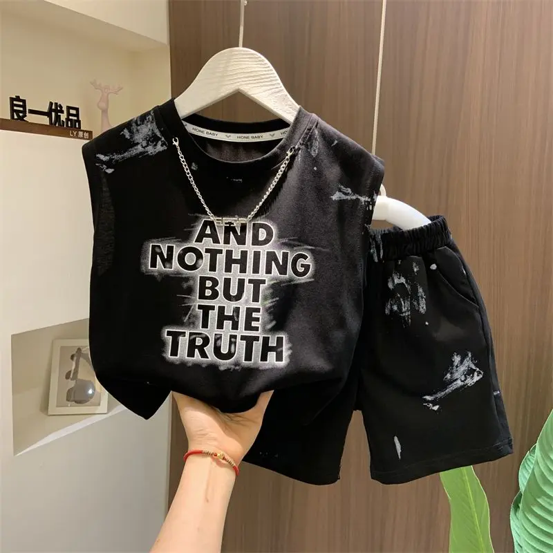 Boys' Handsome Summer Western Style Suit 2024 New Internet Celebrity Children's Short-Sleeved Sports Leisure Children Two-Piece Set
