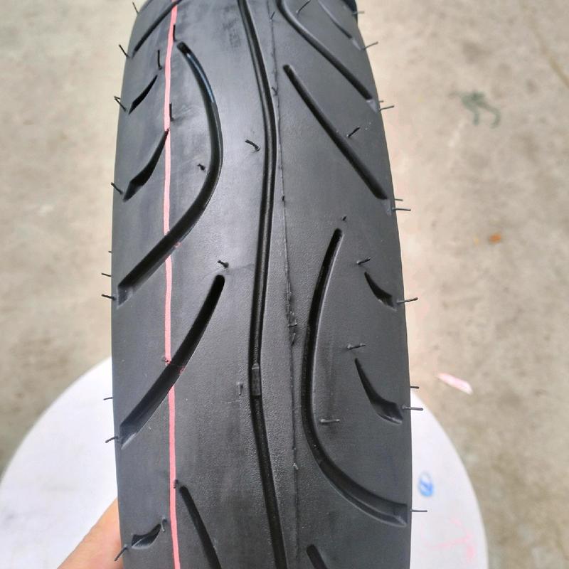 Lốp xe điện chính hãng vanlok có cỡ lốp 90/90-12,300-10 6