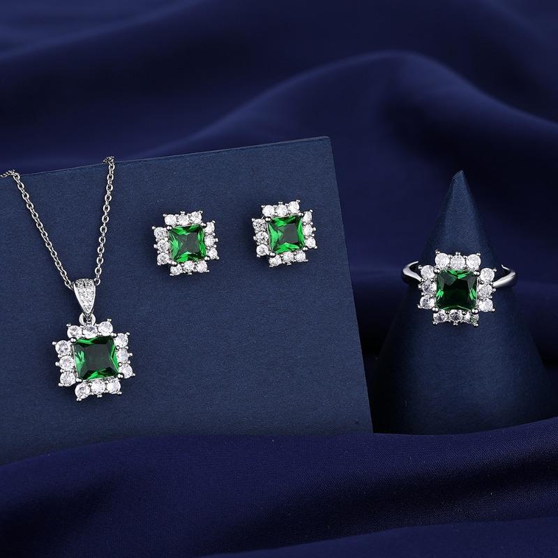 [with Gra Certificate] Fashion Emerald Jewelry Set Green Ring Necklace Ear Stud 8
