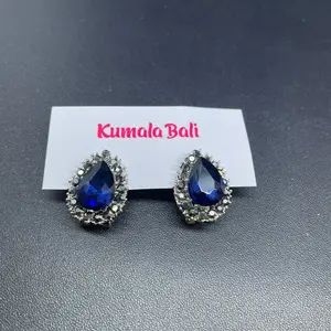 Kumala- anting tusuk jepit Perempuan