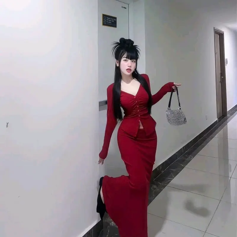 Sét áo tay dài cổ tim nhún đính nút phối chân váy đuôi cá dài thanh lịch  _ Chất thun tăm lạnh dày dặn BL031 tiệc 1