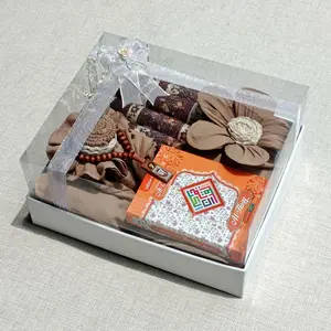 Hantaran Seserahan Mahar Seperangkat Alat Sholat Cewek Mukena Katun Renda Hias Bunga Box Besar | Hampers Kado Muslimah
