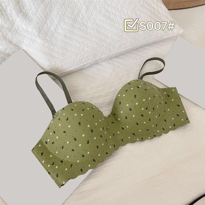 Product Introduction of Áo Ngực Không Gọng, Đồ Lót Nữ, Ngực Nhỏ Chun, Không Có Vòng Thép, Mỏng Mùa Hè, Thích Hợp Cho Học Sinh Và Nữ Sinh Trung Học, Thiết Kế Chấm Bi, Áo Ngực Liền Mạch 23